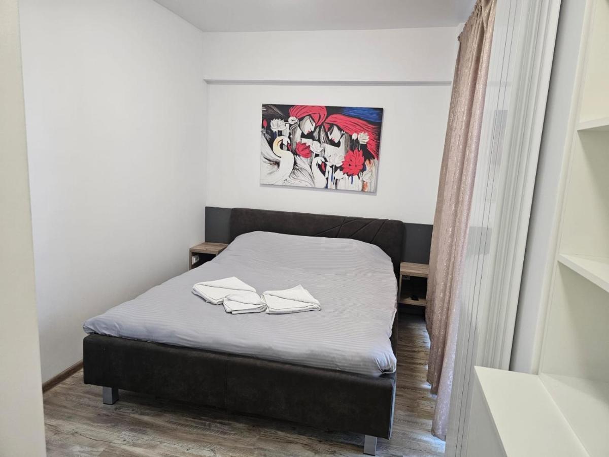 Astero Apartments Premium Accomodation Iasi Exterior photo